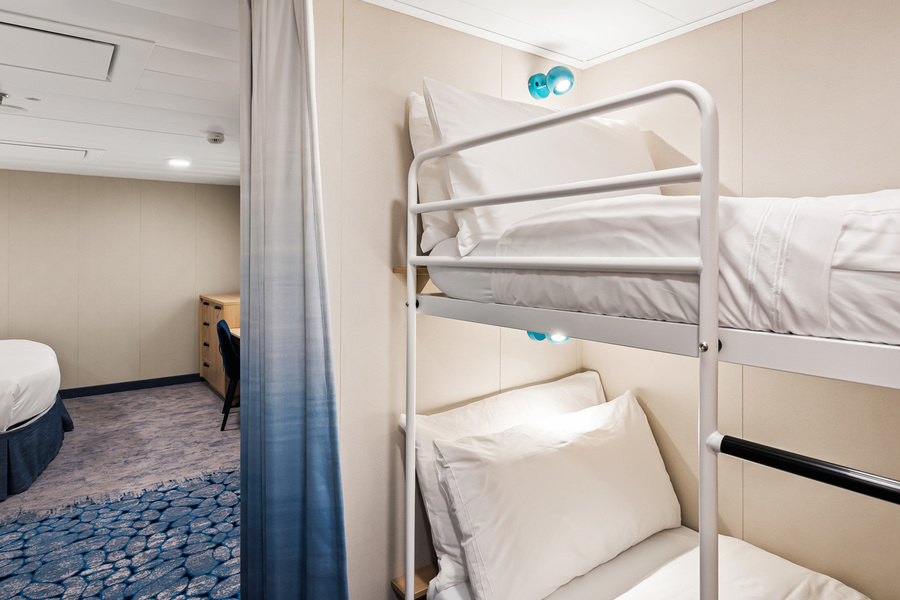 RCI Wonder of the Seas Spacious Interior 2.jpeg